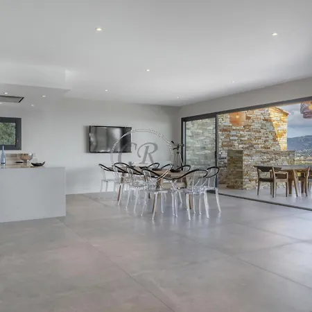 Aussergewoehnliche Am Cap Benat By Interhome * Bormes-les-Mimosas